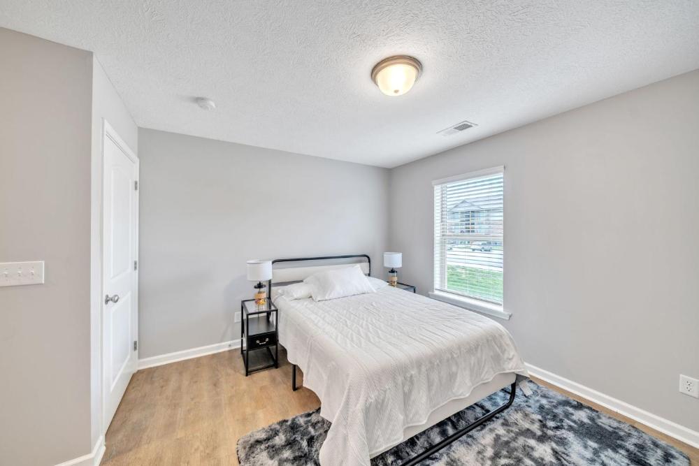 Stonecrest 713, 2Bd Apt I Free Parking I Pool
